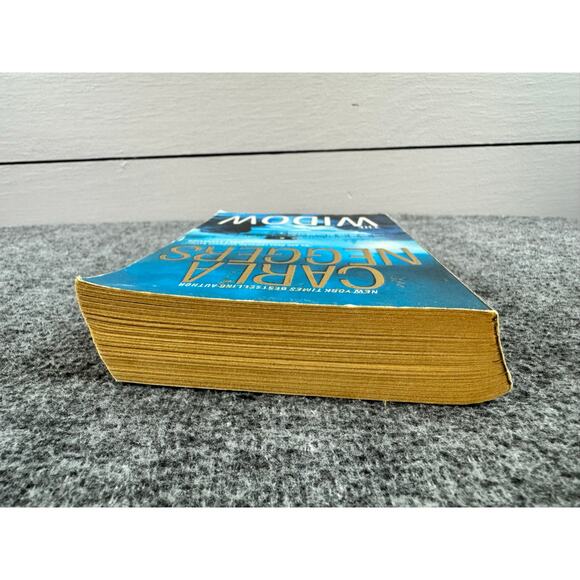 The Widow by Carla Neggers (Paperback) - Picture 6 of 6